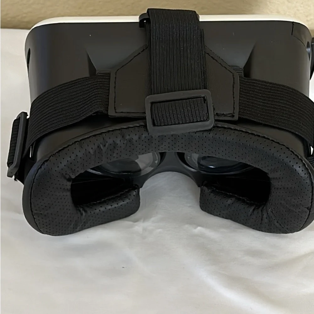 Mobile Phone Virtual Reality Headset White/Black..
